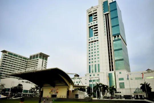 Commercial Building Construction